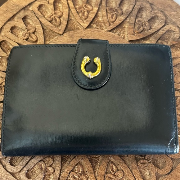 Gucci Horseshoe Black Leather Kiss Lock Wallet - Picture 2 of 12